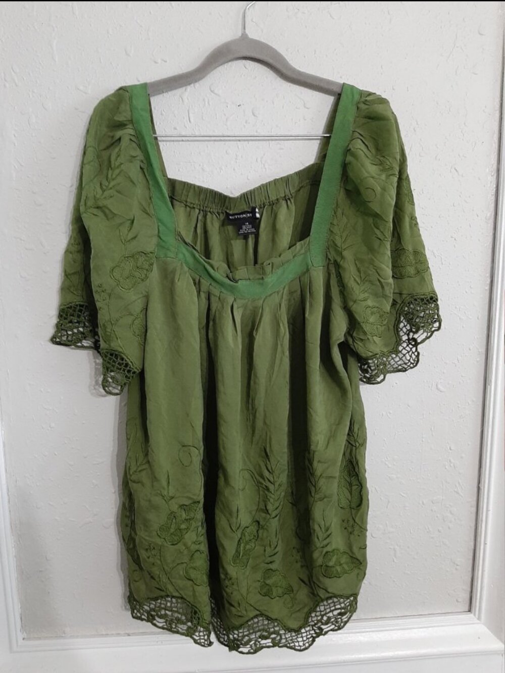 Vintage Sutton studio 100% silk mossy green tunic peasant blouse top shirt 14